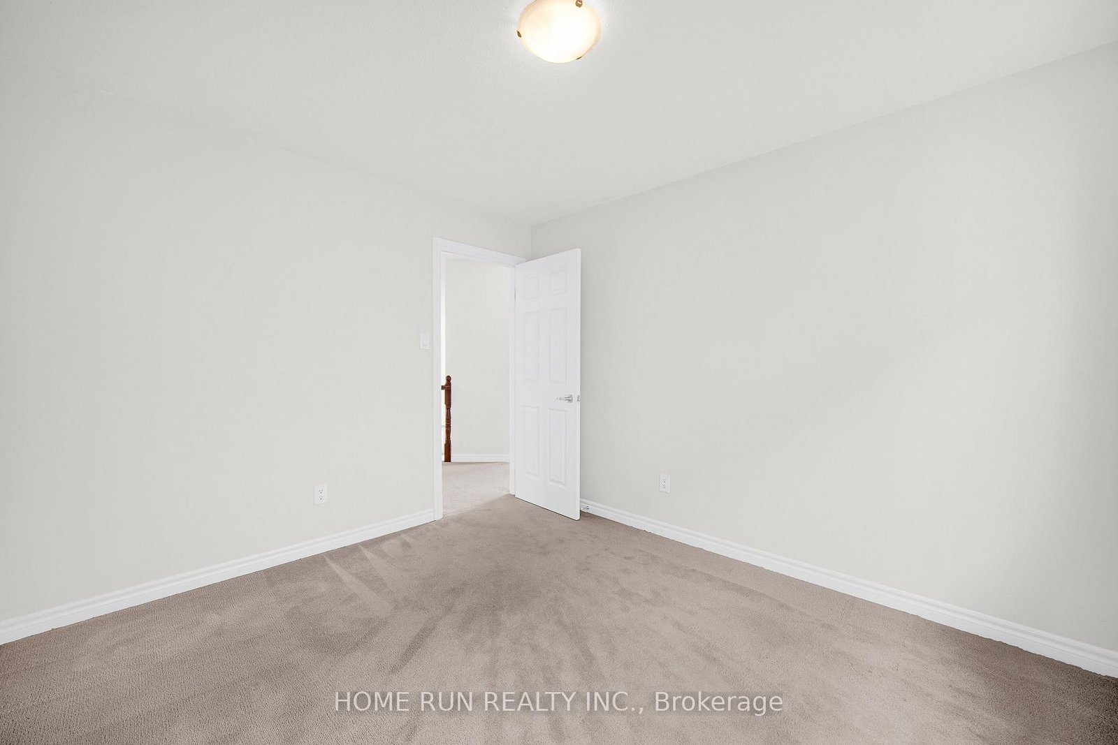 531 Bretby Crescent • Ottawa, ON photo 45