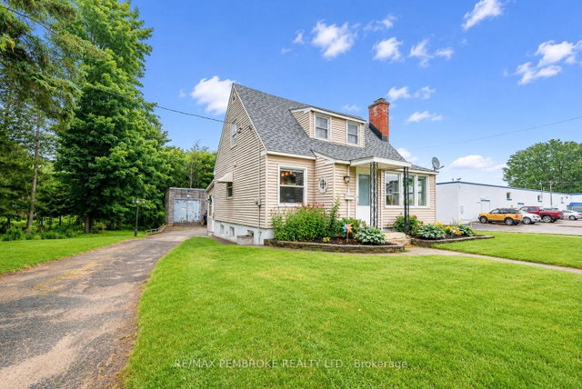 739 Front Street