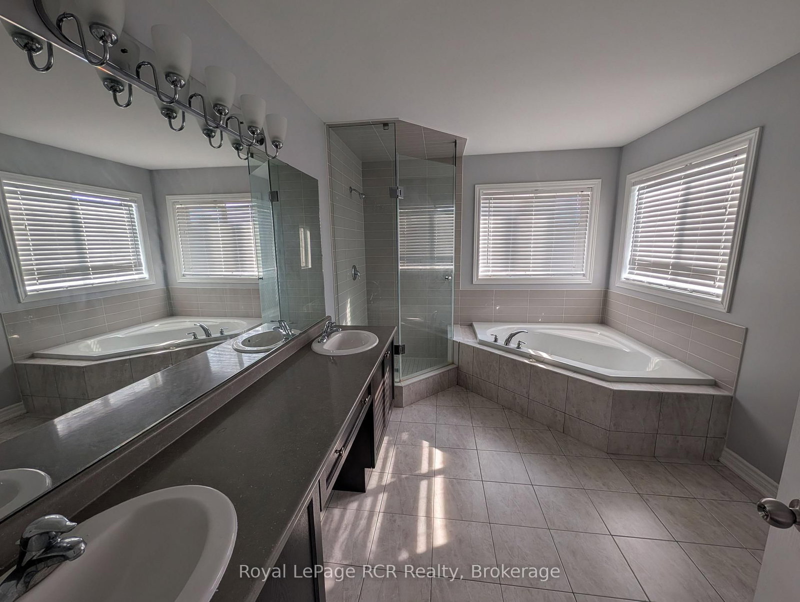 125 Morden Drive • Shelburne, ON photo 11