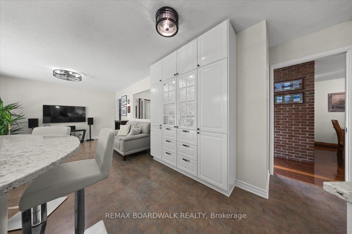 15 Selwyn Crescent • Ottawa, ON photo 21