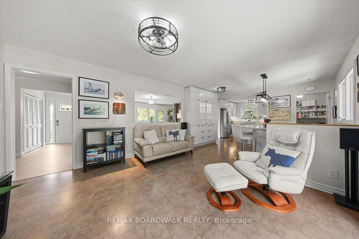 15 Selwyn Crescent • Ottawa, ON photo 28