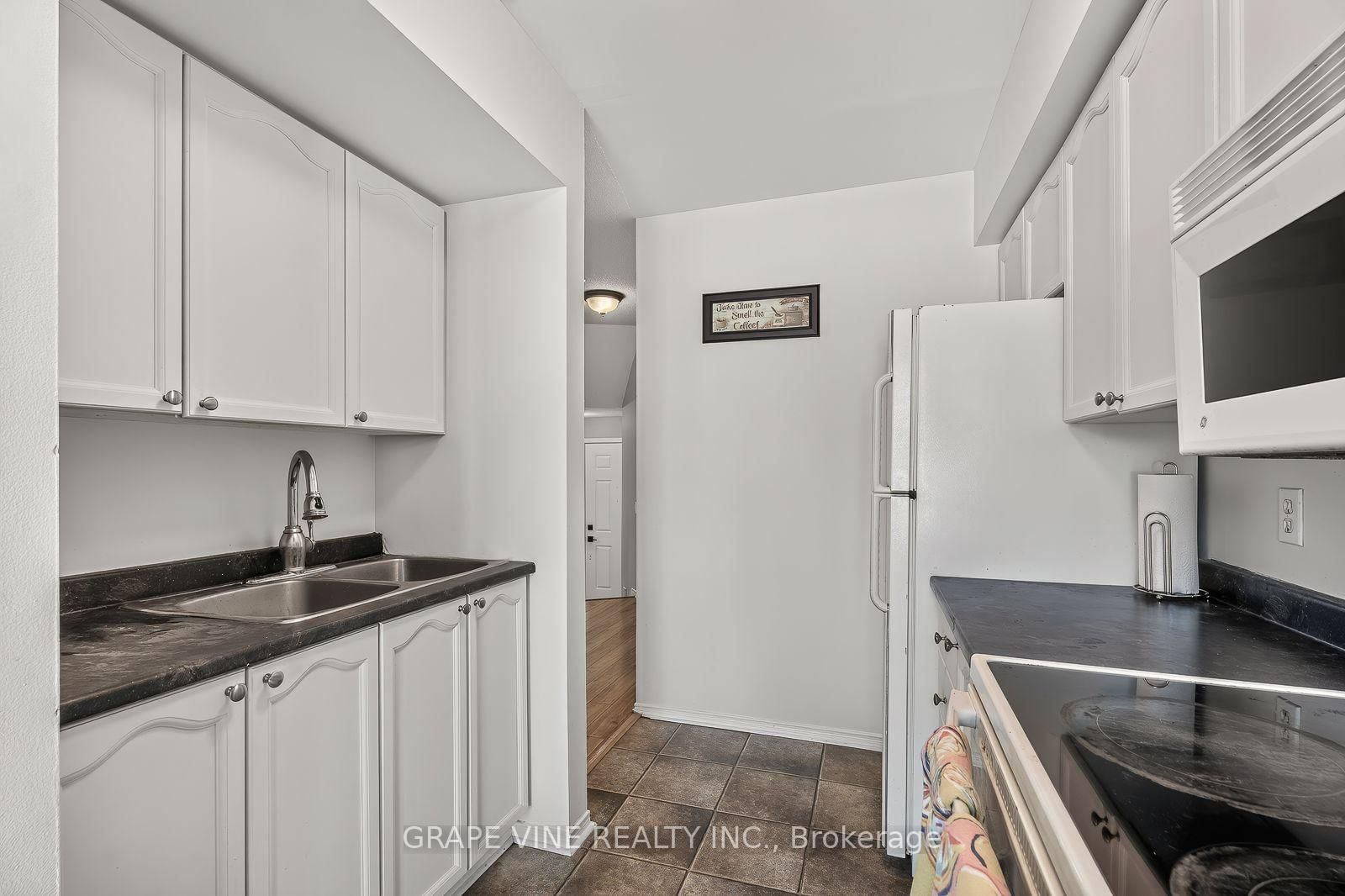 741 Maley Street • North Grenville, ON photo 22