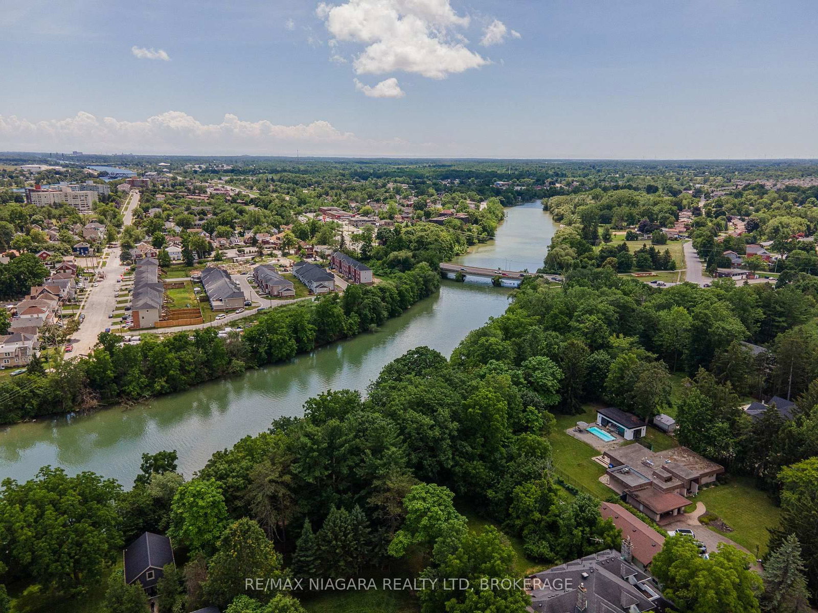 30 Shotwell Street • Welland, ON photo 5