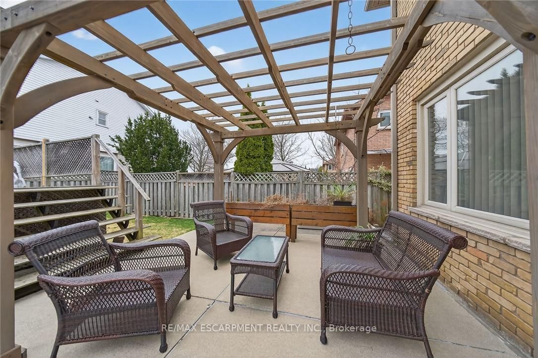 6 Regal Drive • Hamilton, ON photo 34