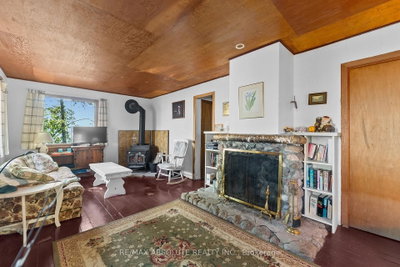 77A Christopher Lane — more photos