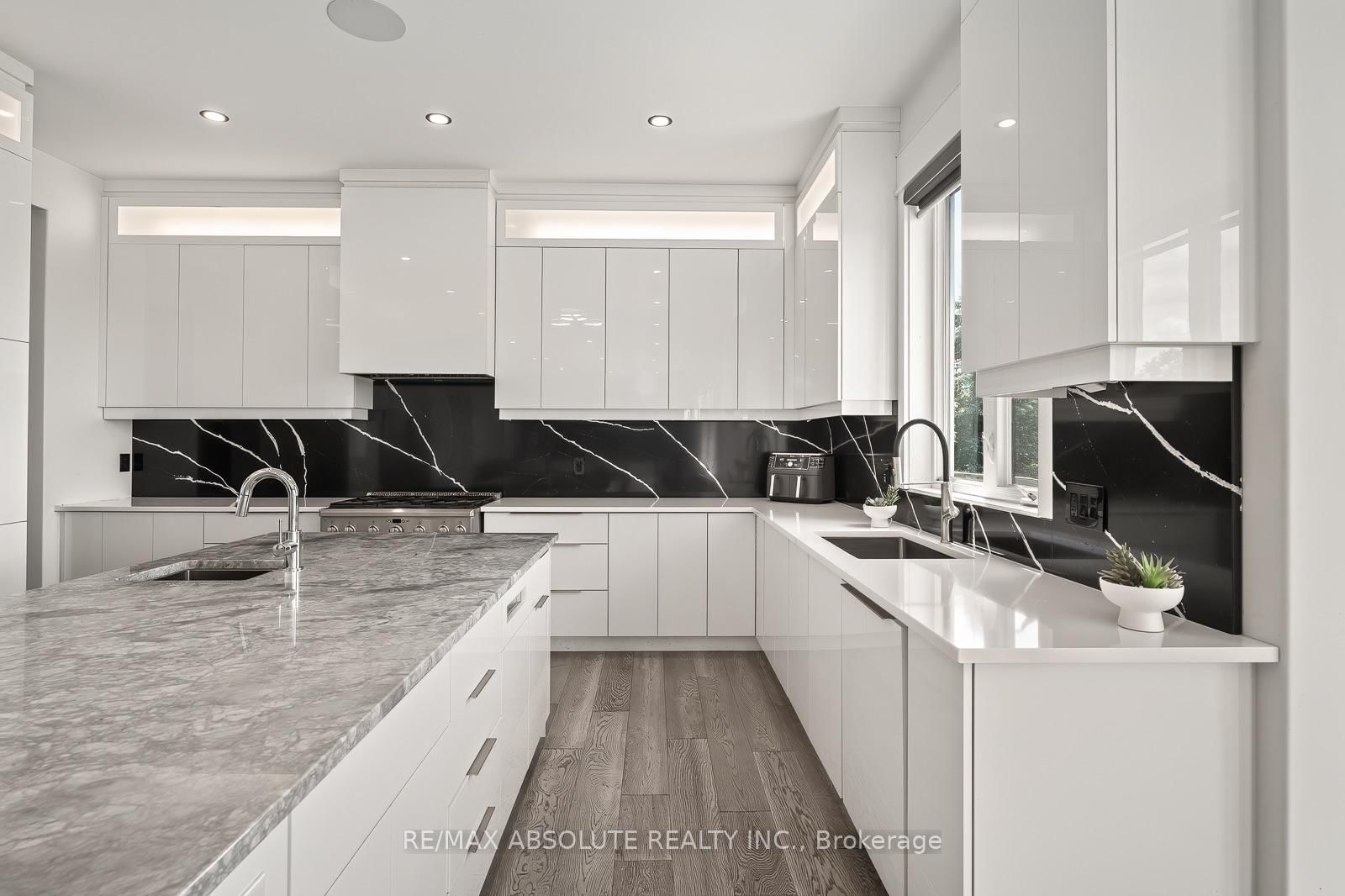3194 Steeple Hill Crescent • Fallowfield Rd South of Ottawa, ON photo 19
