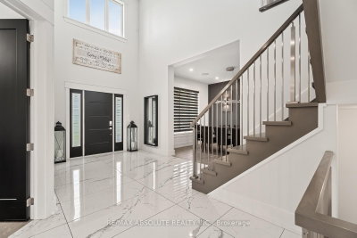 3194 Steeple Hill Crescent — more photos