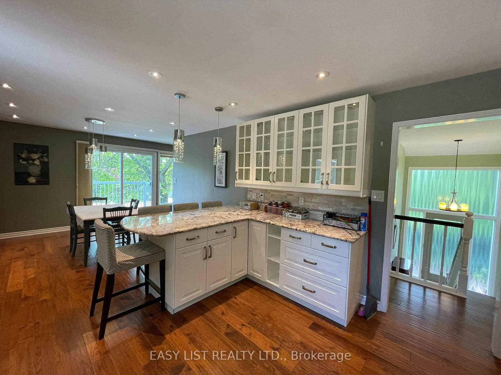 3 Baker Place • Pelham, ON photo 6