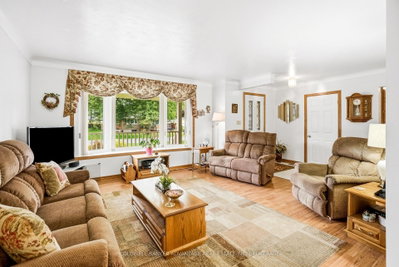 85 James Street • Welland, ON photo 8