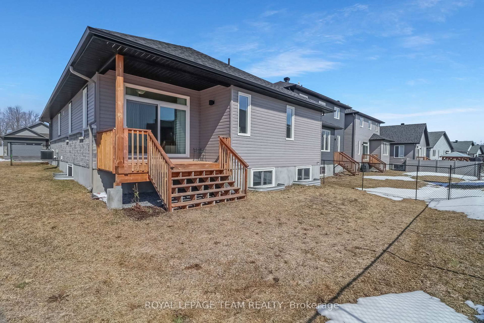 20 Seabert Drive • Arnprior, ON photo 38