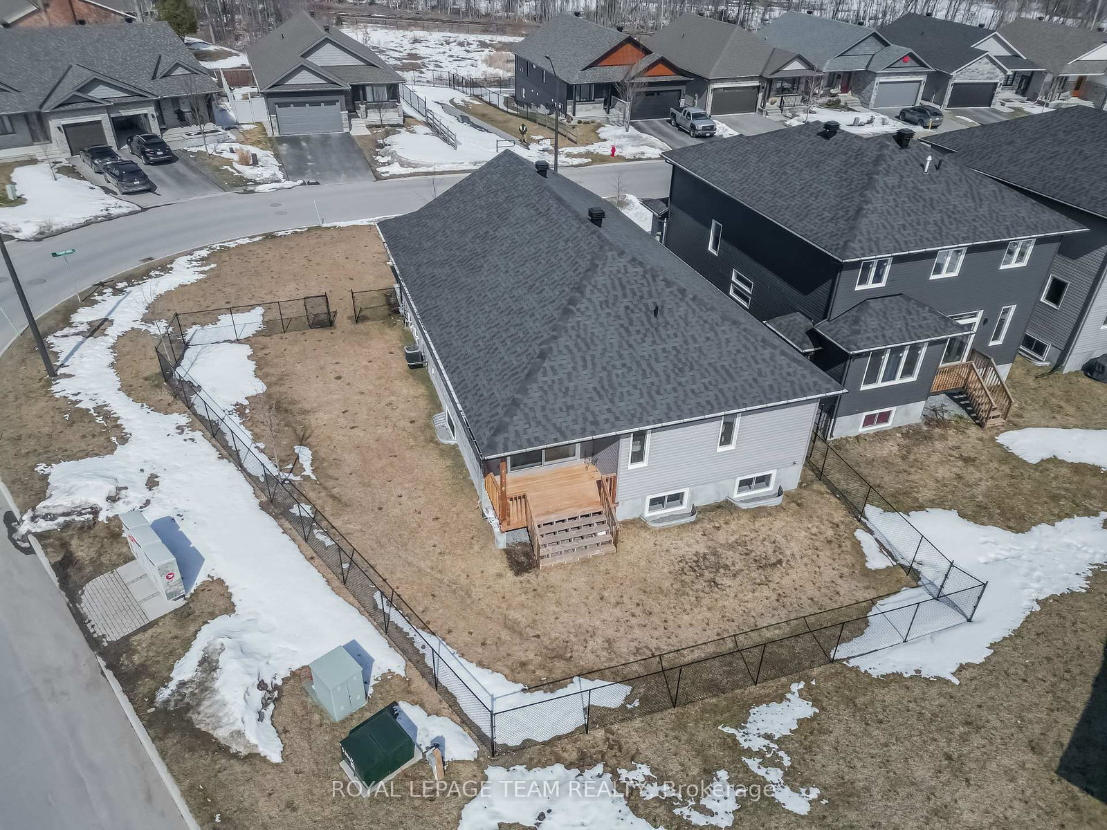 20 Seabert Drive • Arnprior, ON photo 40
