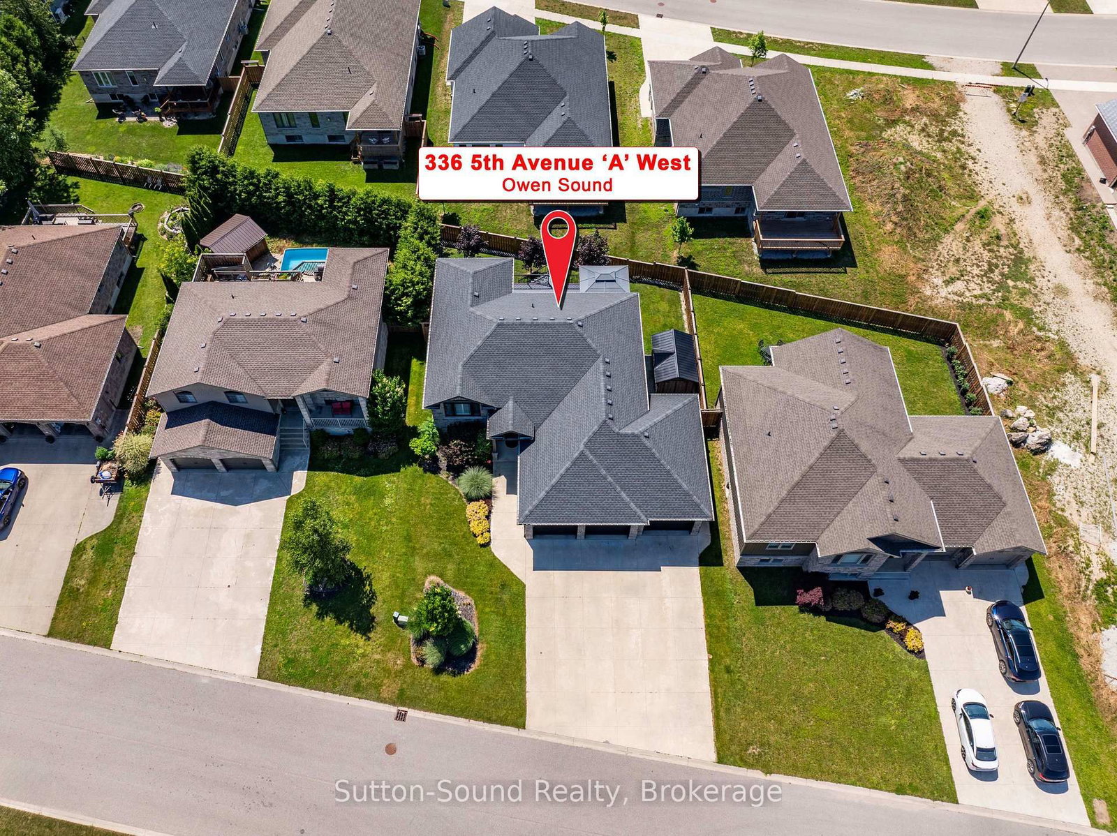 336 5th Avenue A W • Owen Sound, ON photo 3
