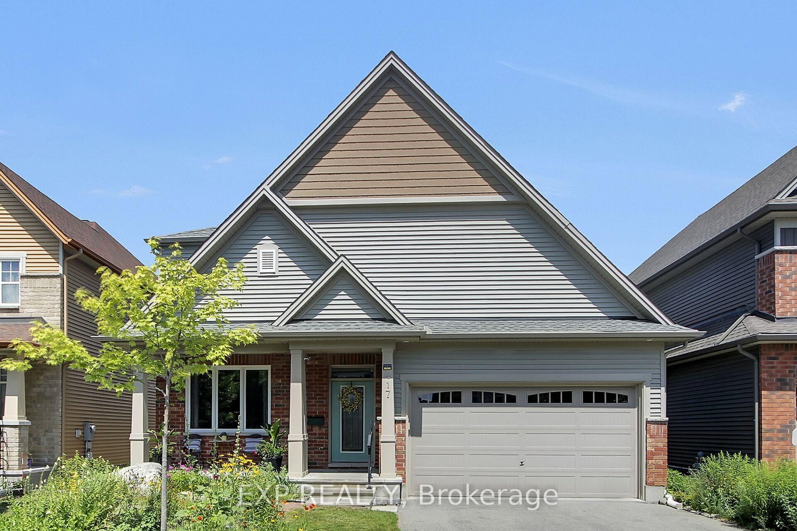417 Charing Cross Way • Ottawa, ON photo 3