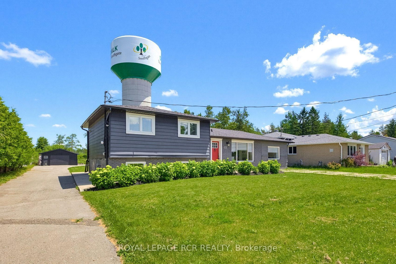 13 McDowell Street • Southgate, ON photo 1