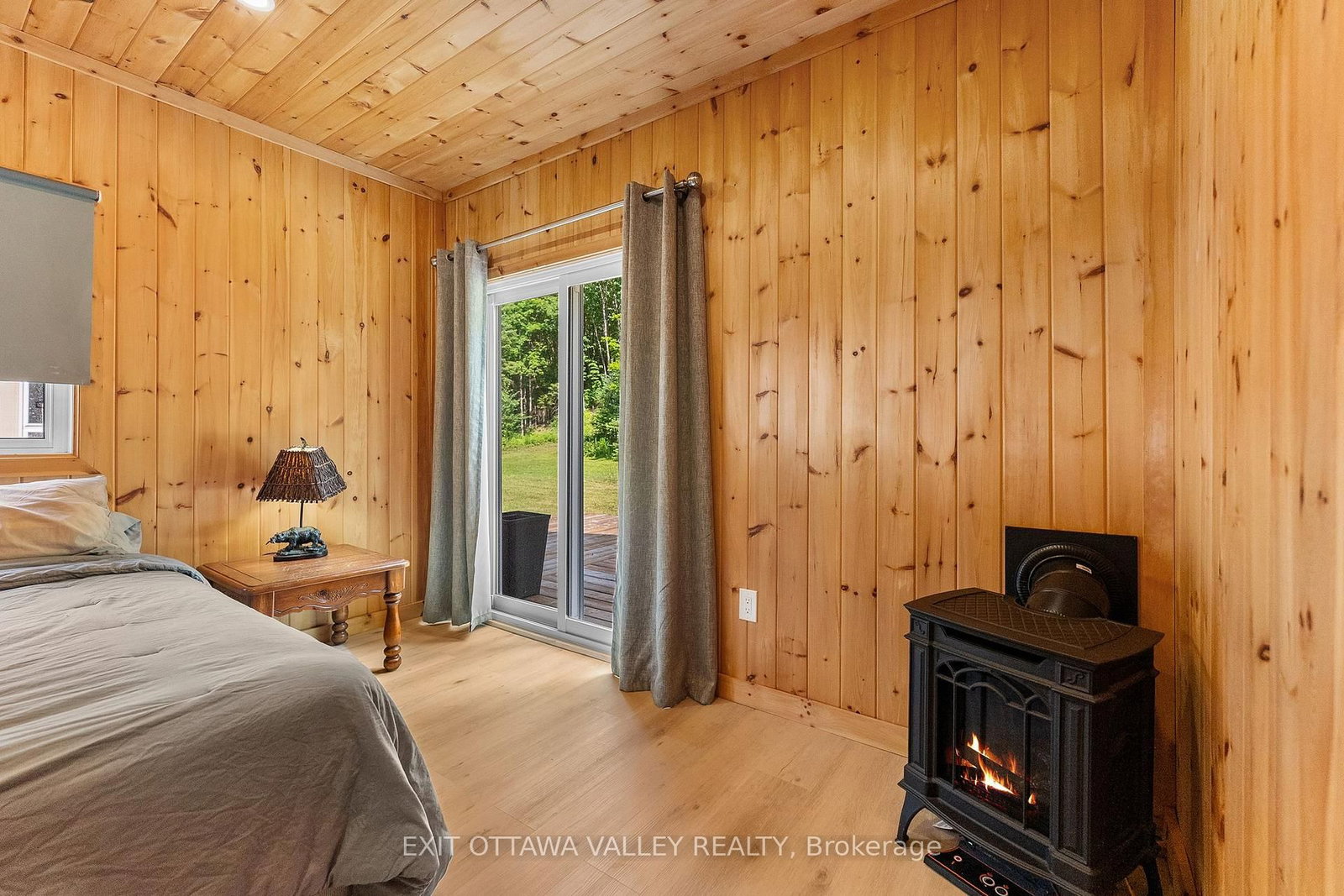 495 Gravel Pit Lane • Coe Hill, ON photo 15
