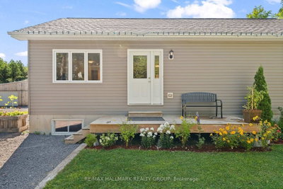 466 W Stewartville Road • White Lake, ON photo 2