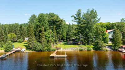 254 W Chapman Drive • Magnetawan, ON photo 4