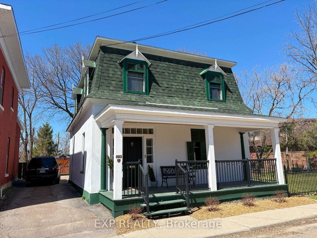 128 RENFREW Avenue E