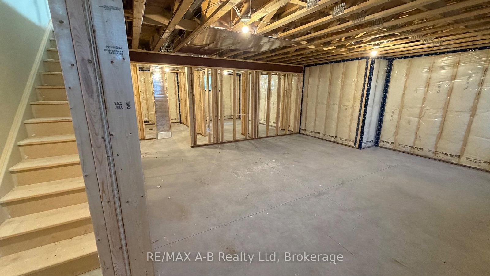 8 Orchard Drive • Stratford, ON photo 18
