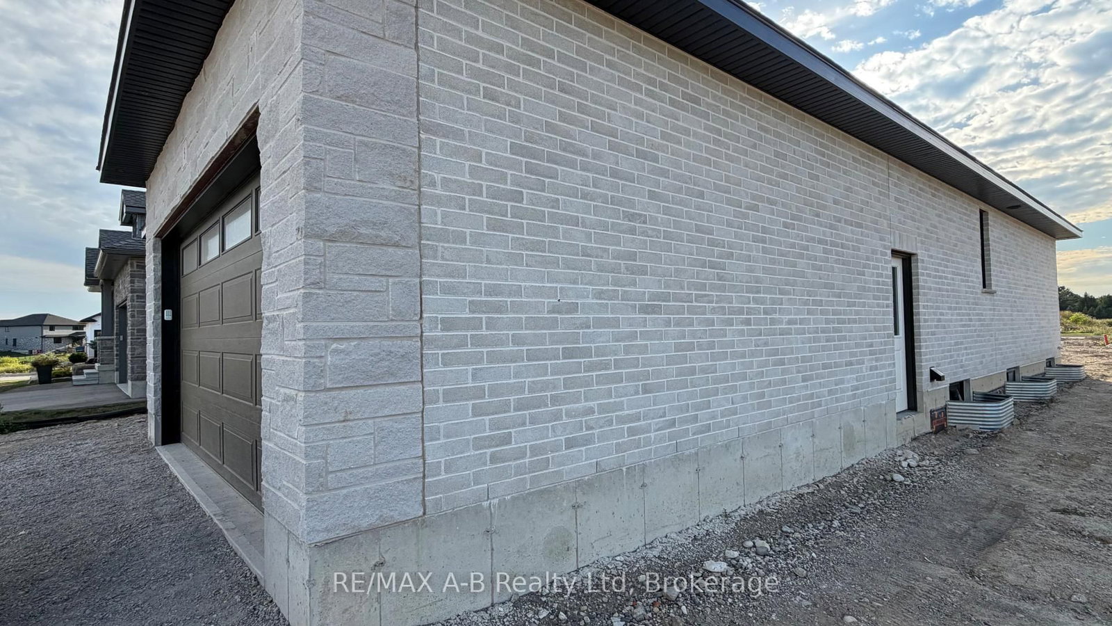 8 Orchard Drive • Stratford, ON photo 29