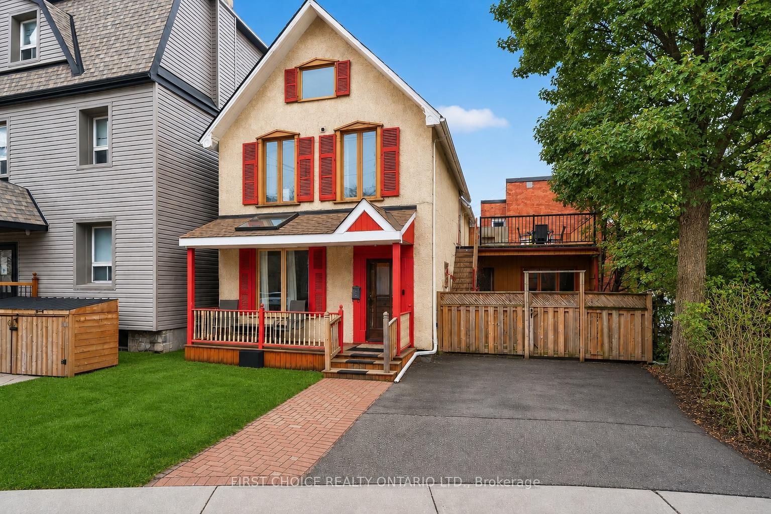 34 Gilmour Street, Ottawa, ON