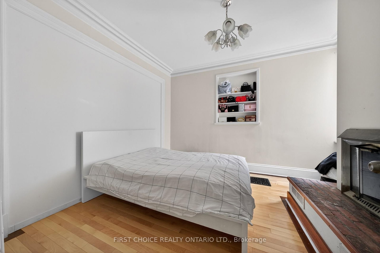 34 Gilmour Street • Ottawa, ON photo 13