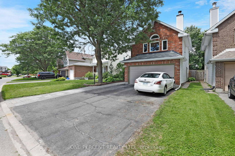 59 Woodford Way