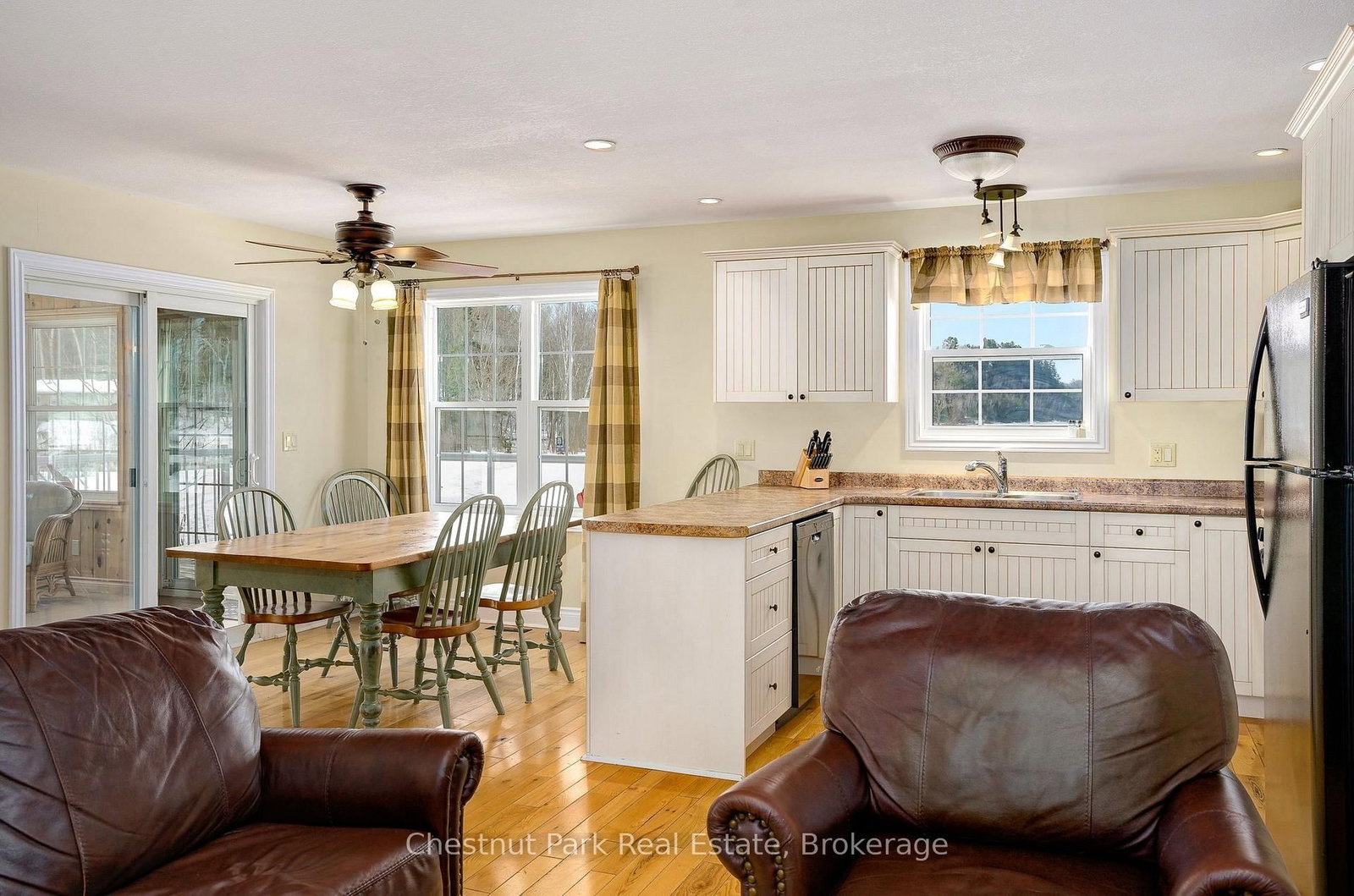 1052 RAT BAY Road • #115-10 • Lake of Bays, ON photo 23