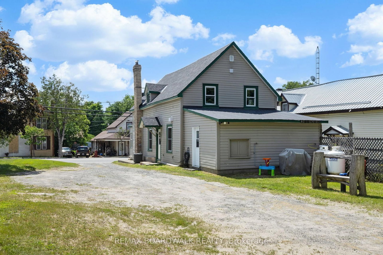 117 George Street • Lanark, ON photo 25