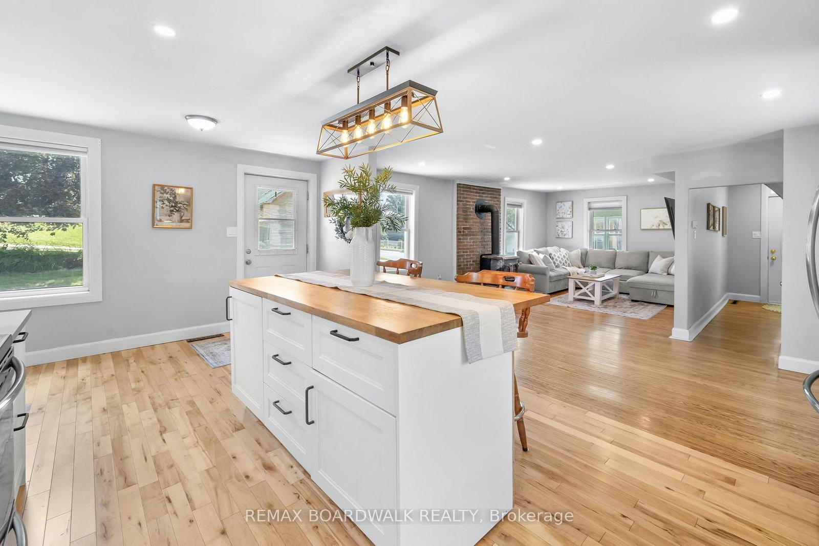 117 George Street • Lanark, ON photo 9