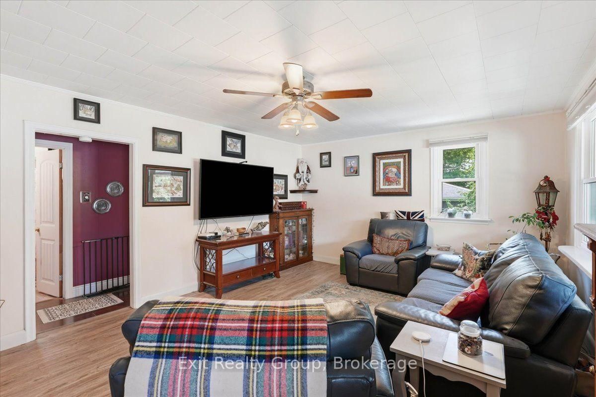 119 Prince Edward Street • Brighton, ON photo 10