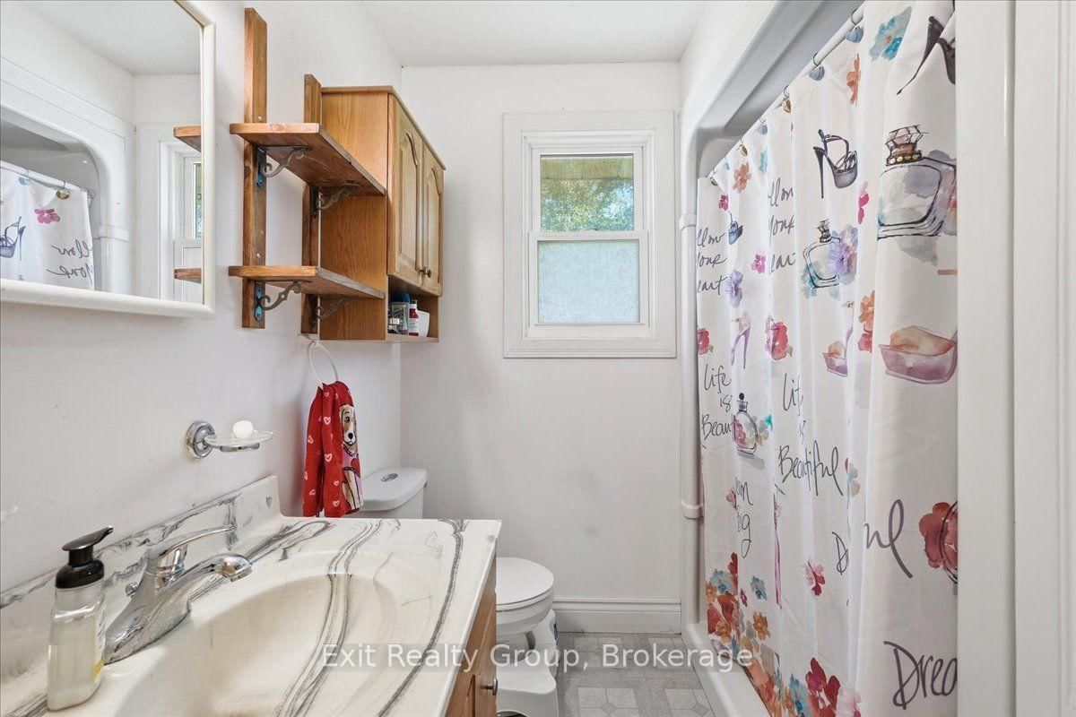 119 Prince Edward Street • Brighton, ON photo 13