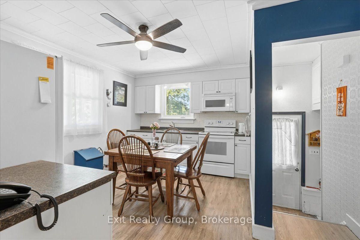 119 Prince Edward Street • Brighton, ON photo 5