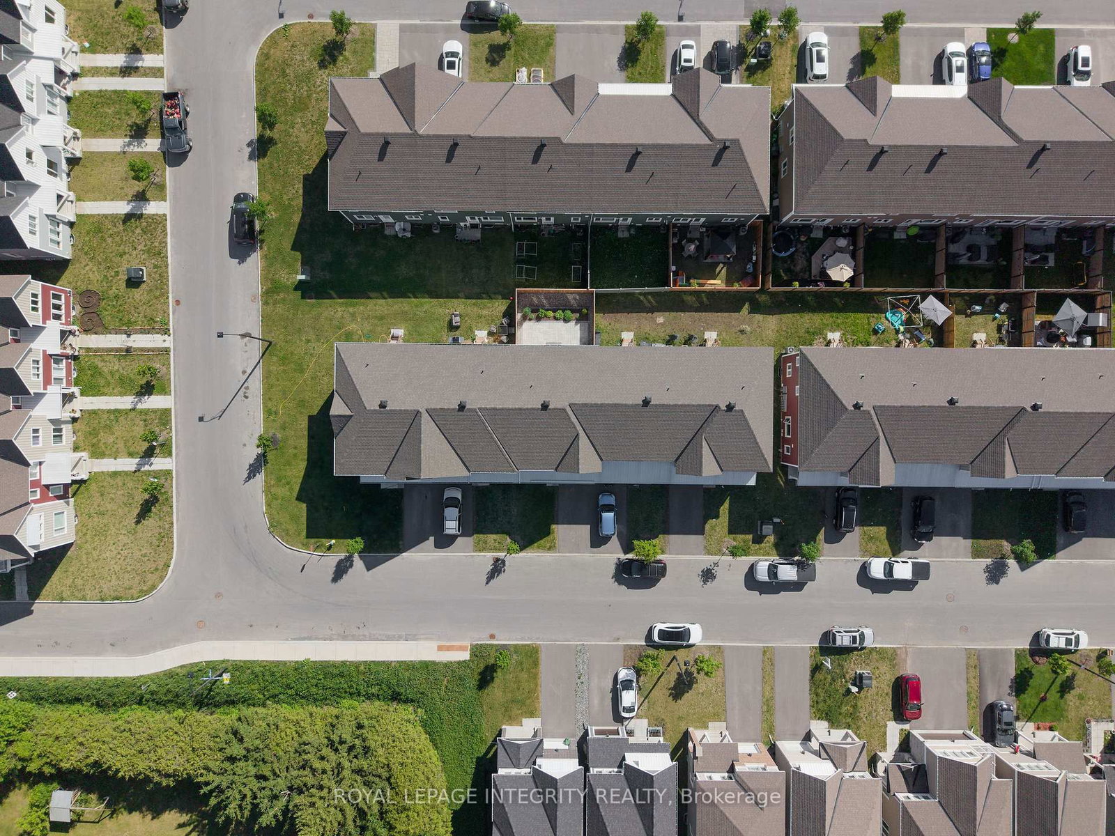 2005 Postilion Street • Richmond, ON photo 32