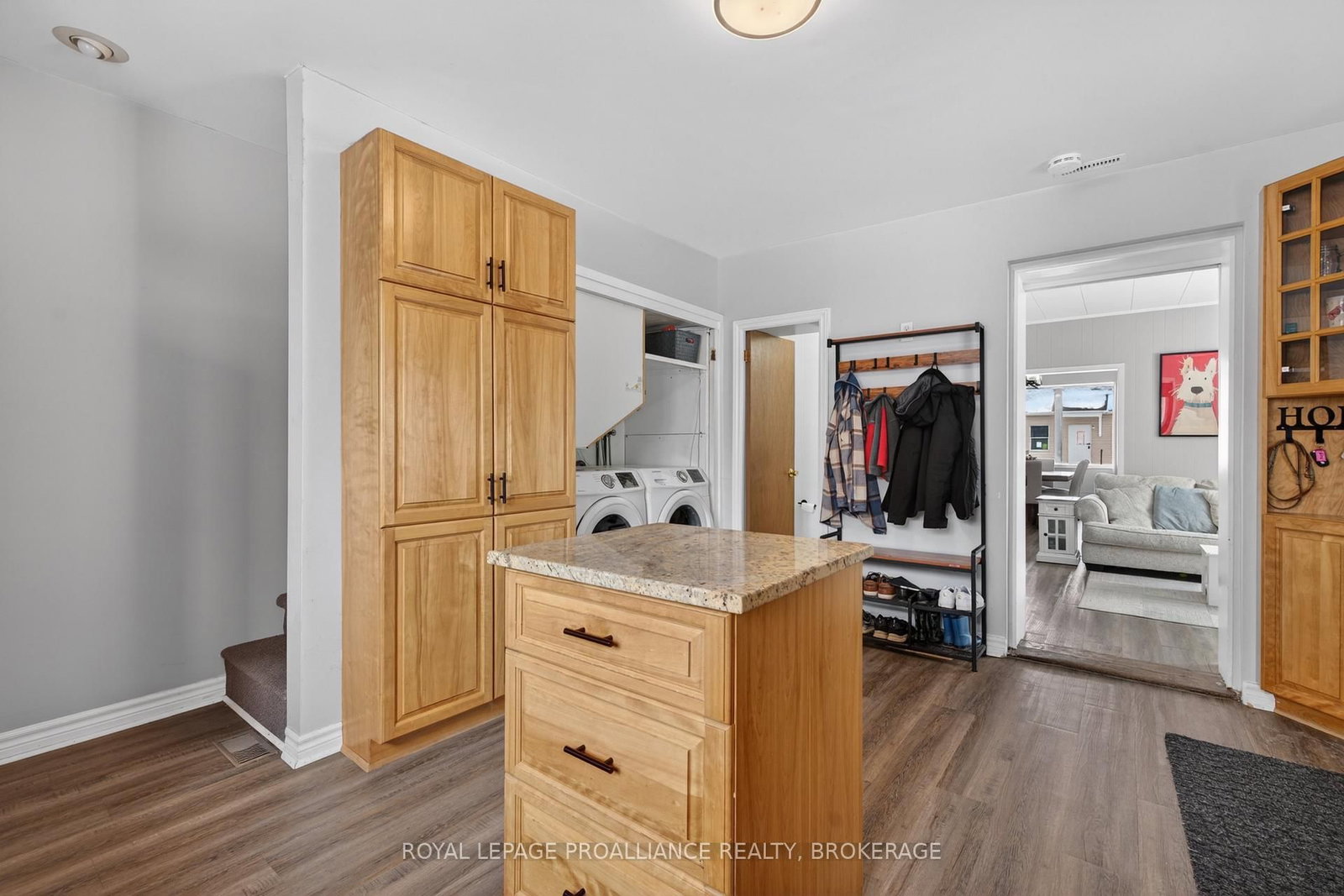 118 East Street E • Greater Napanee, ON photo 14