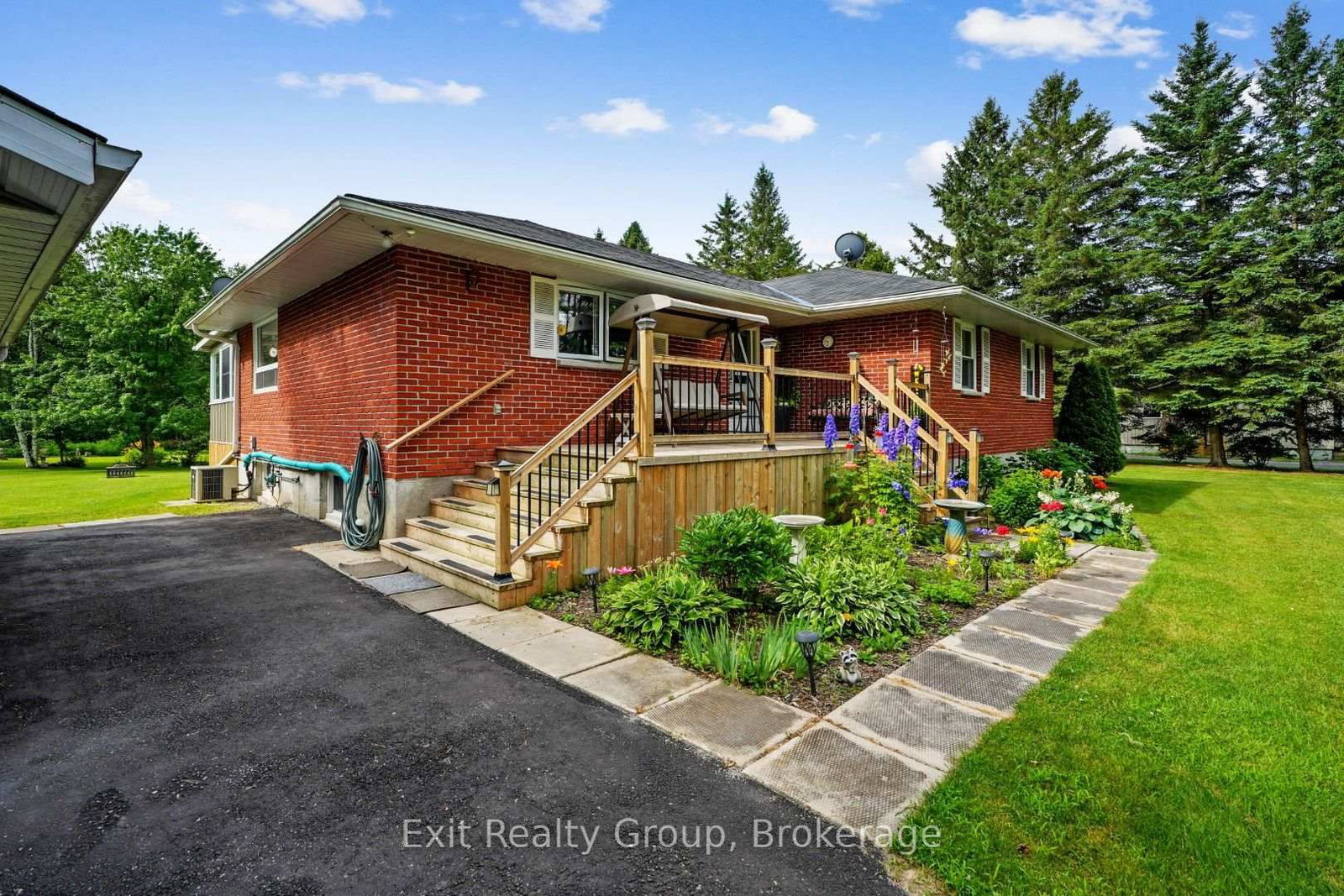 31 Birchwood Court • Trent Hills, ON photo 4