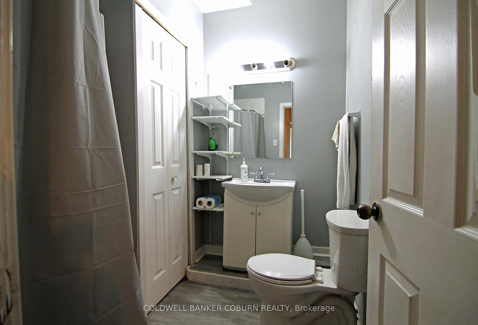 12381 County Rd 18 Road • South Dundas, ON photo 15