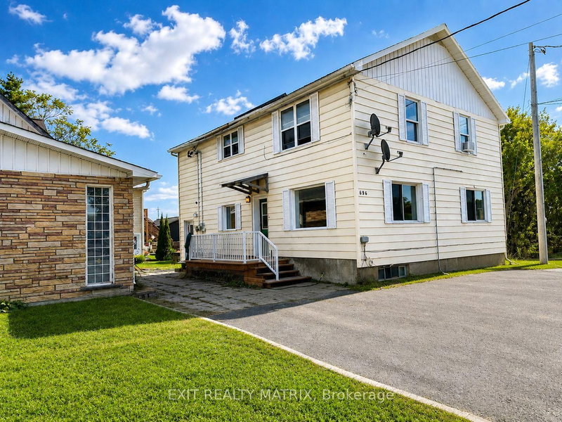home for lease on A-696 PRINCIPALE Street
