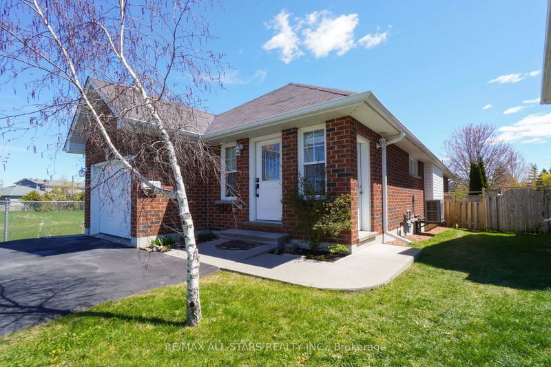 home for sale on 14 Laurent Boulevard