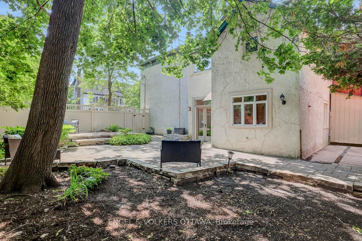 50 Charles Street • Ottawa, ON photo 38