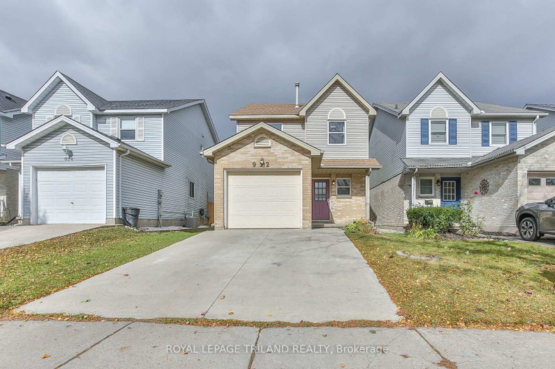 home for lease on 952 THISTLEDOWN Way