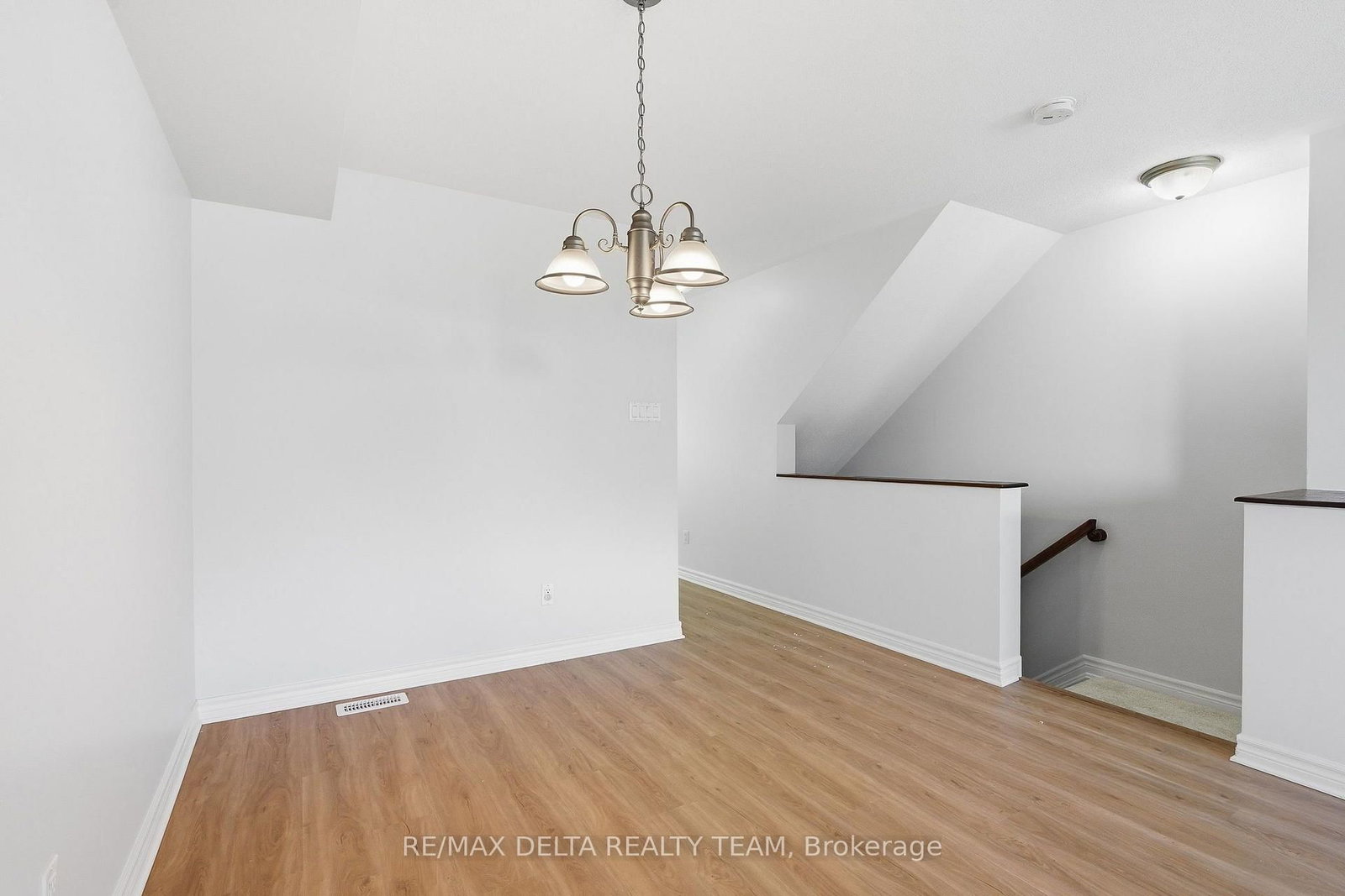 2333 Esprit Drive • #121 • Ottawa, ON photo 14