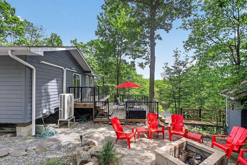 1049 Crotch Lake Trail