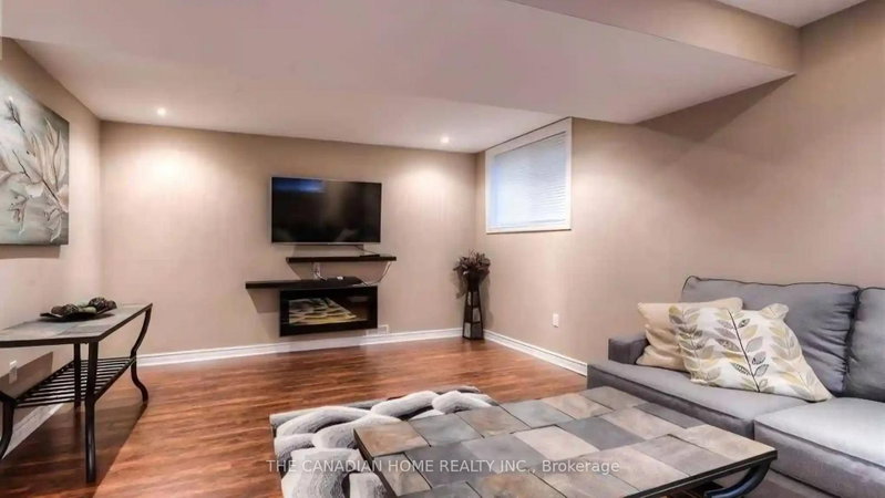 85 - 105 Pinnacle Drive