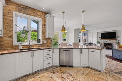 2139 Valin Street • Orleans, ON photo 9