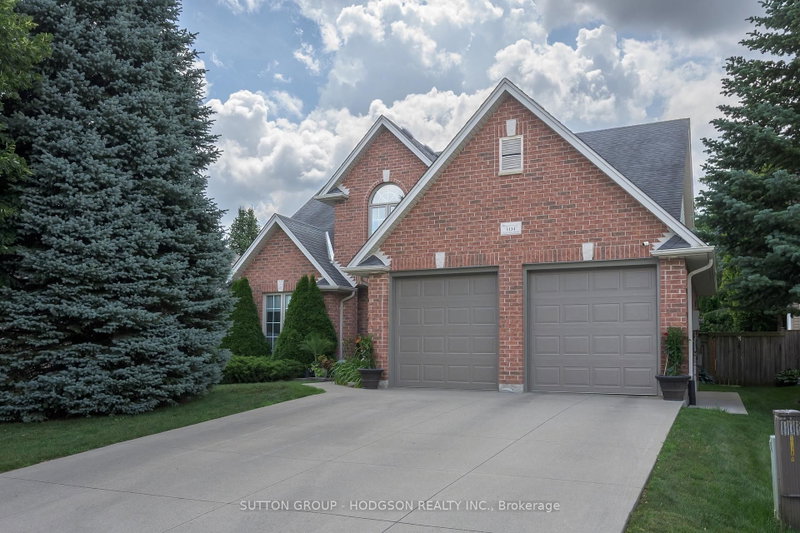 1134 Manchester Road, London North