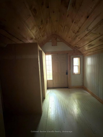 483113 COLPOYS RANGE Road • Georgian Bluffs, ON photo 3