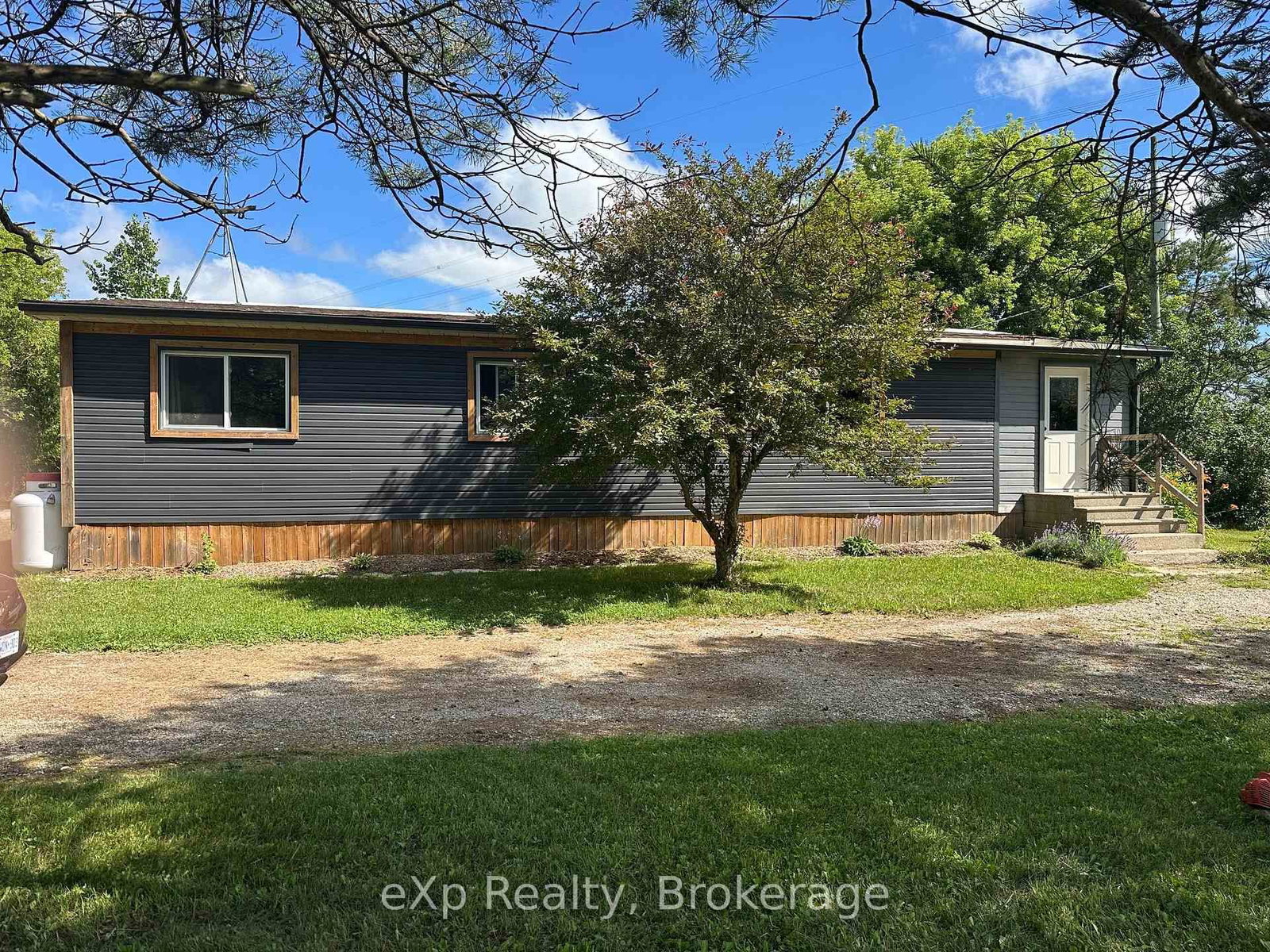Detached House sold at 341033 Grey Rd 28, West Grey, Ontario, N4N 3B9 - West Grey - MLS: X13548548