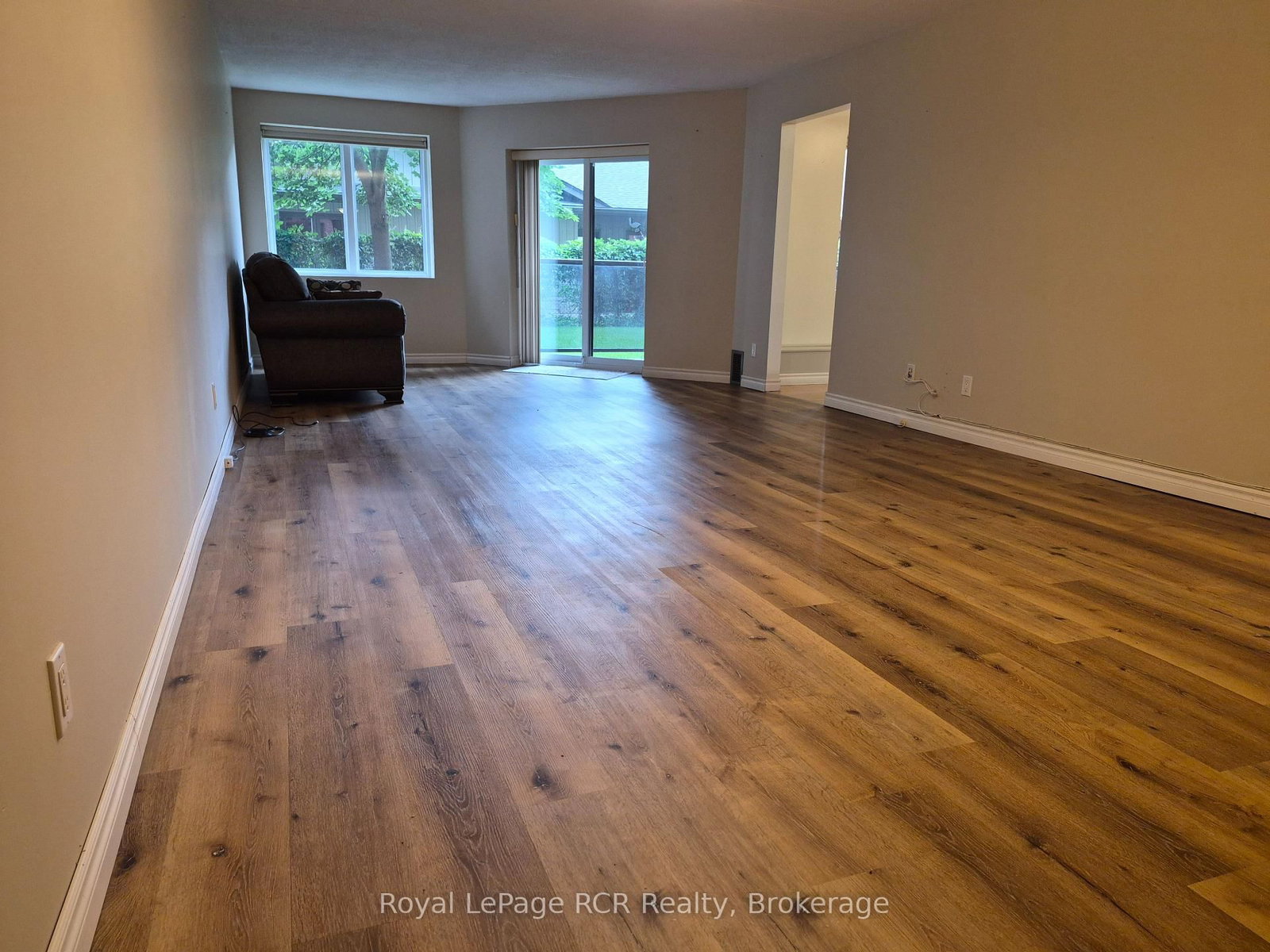 536 11th Avenue • #102 • Hanover, ON photo 14