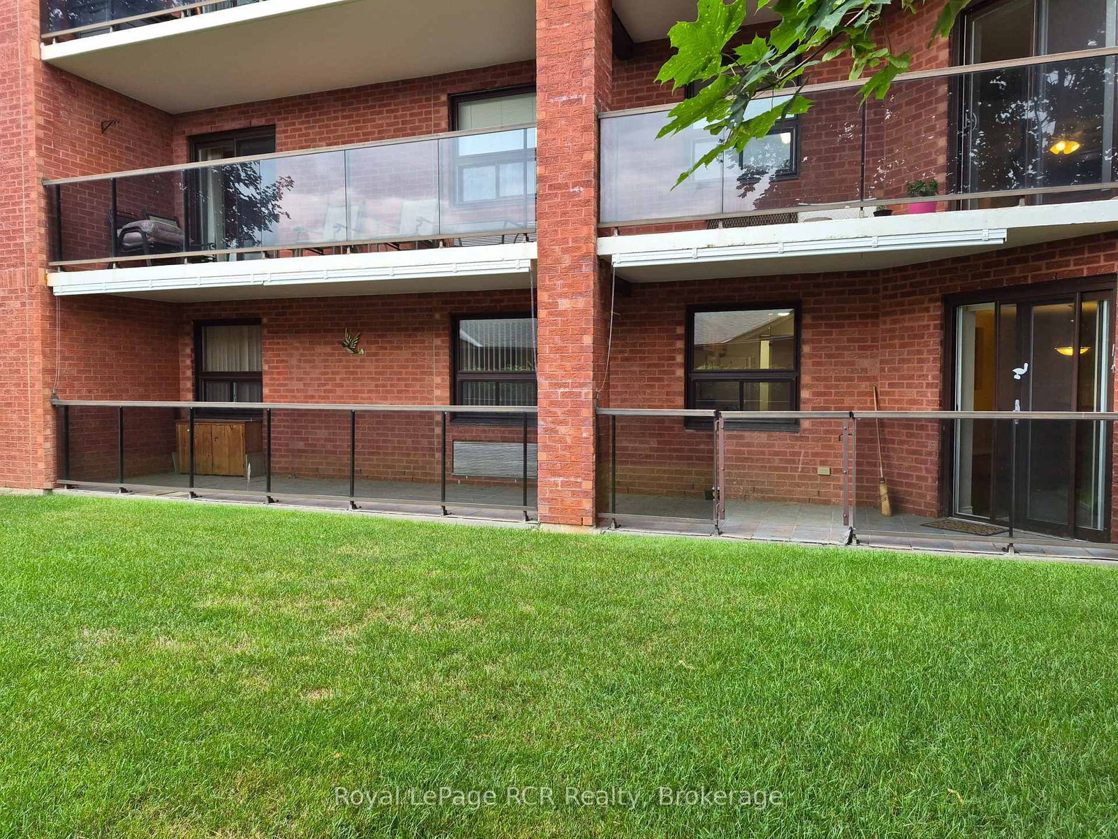 536 11th Avenue • #102 • Hanover, ON photo 27